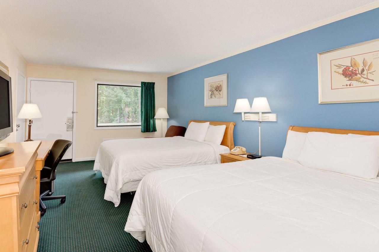 Days Inn By Wyndham Turbeville Shiloh Exterior foto
